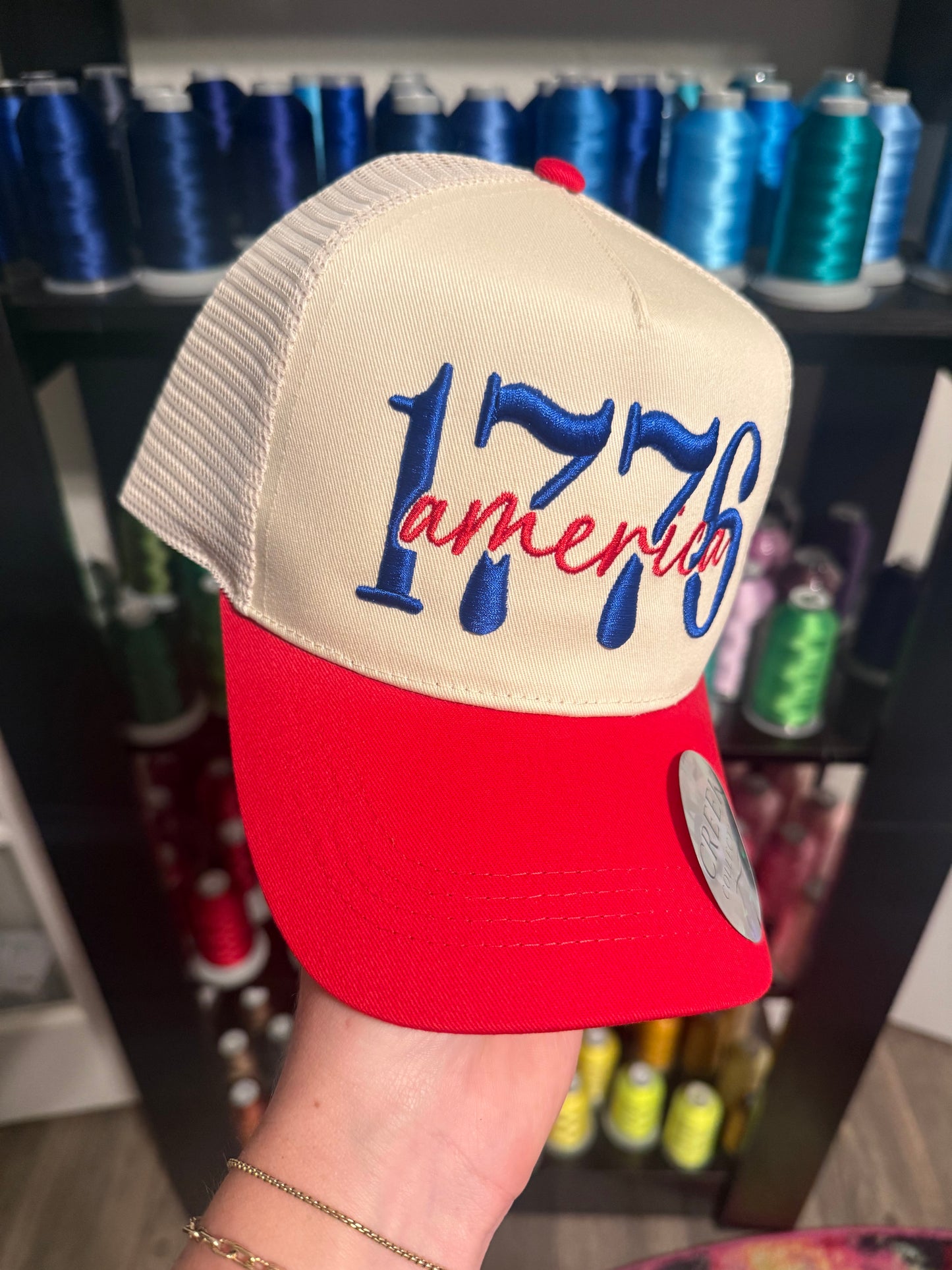 1776/America - Baseball Snapback Cap with MESH BACK
