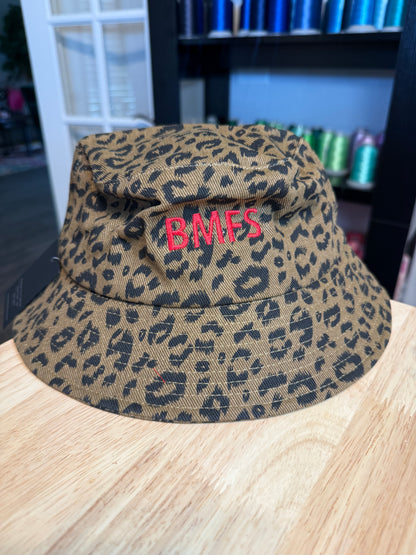 LEOPARD BUCKET HAT